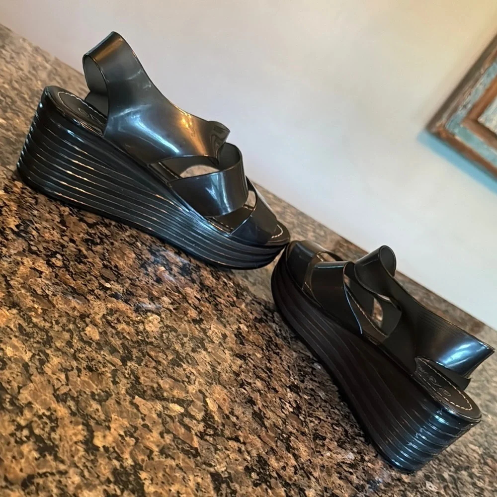 Refresh Black Platform Shoes with Chunky Sole NWOT 8.5